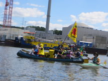 b_215_215_16777215_0_0_images_stories_akt17_170521-neckar-demo_170521-kein-castor-neckar-entern-15.jpg